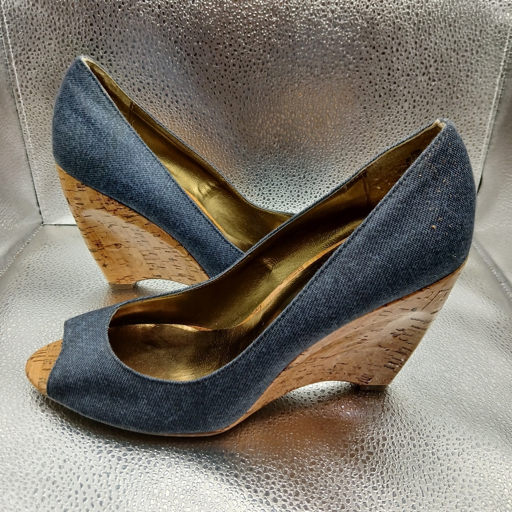 Nicole Miller Blue Denim Peep Toe Wedges Women's Size 10 - Picture 4 of 8
